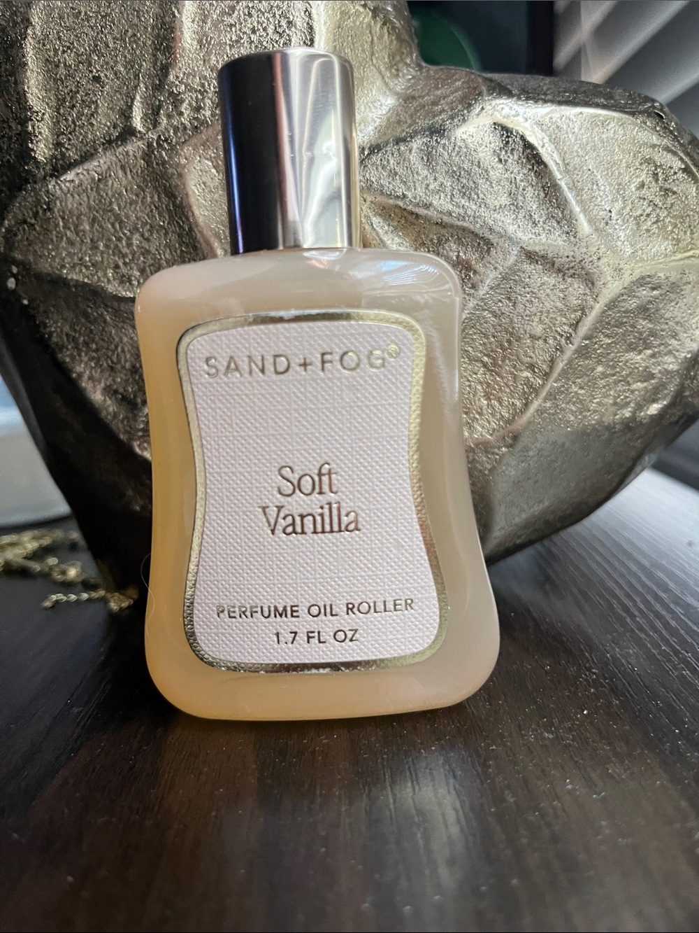 SAND+FOG Soft Vanilla Perfume Oil Roller — Cream